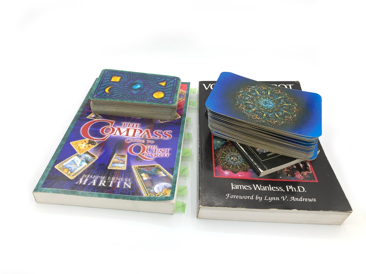 The Quest Tarot Vs The Voyager&nbsp;Tarot